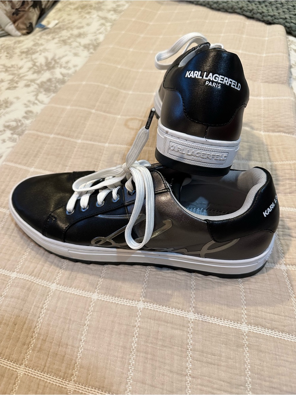 Karl Lagerfeld Black & White Low-Top Men's Sneakers